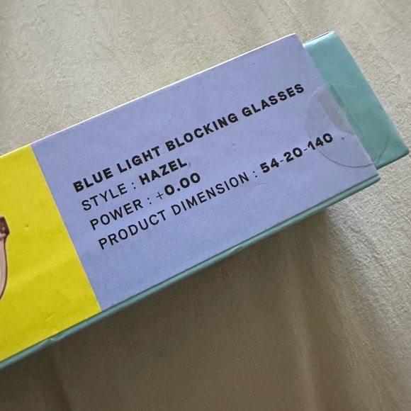 Flower || NIB || Blue Light Blocking Glasses - Picture 3 of 4